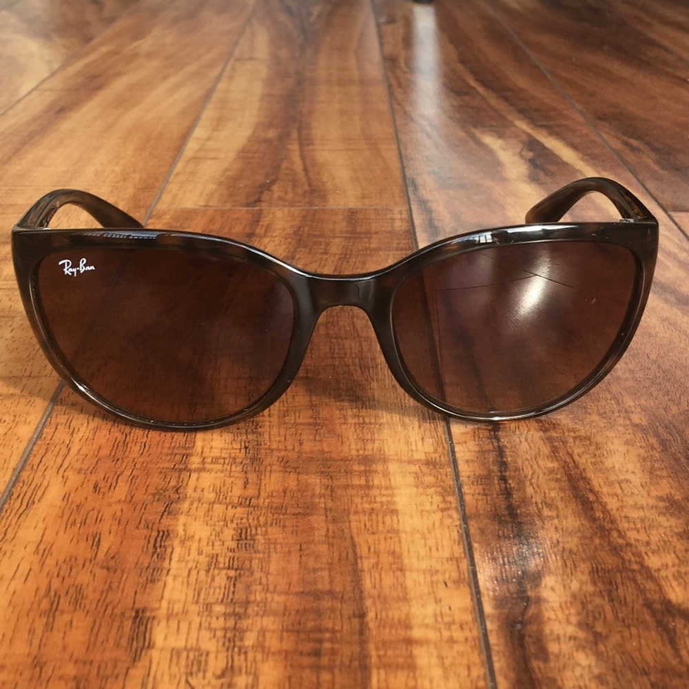Ray-Ban cat eye sunglasses